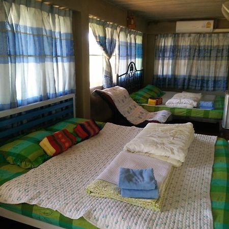 Ton Lang Homestay Pua Exterior photo